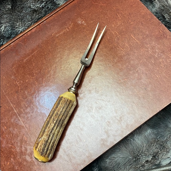 Sheffield England Stainless Steel
Carving Set Carving Set - Picture 4 of 16